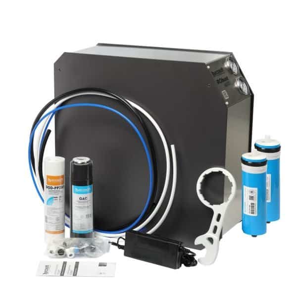 High-quality reverse osmosis water filter system with replacement cartridges, including membrane and filters, for clean drinking water at home or for commercial use.